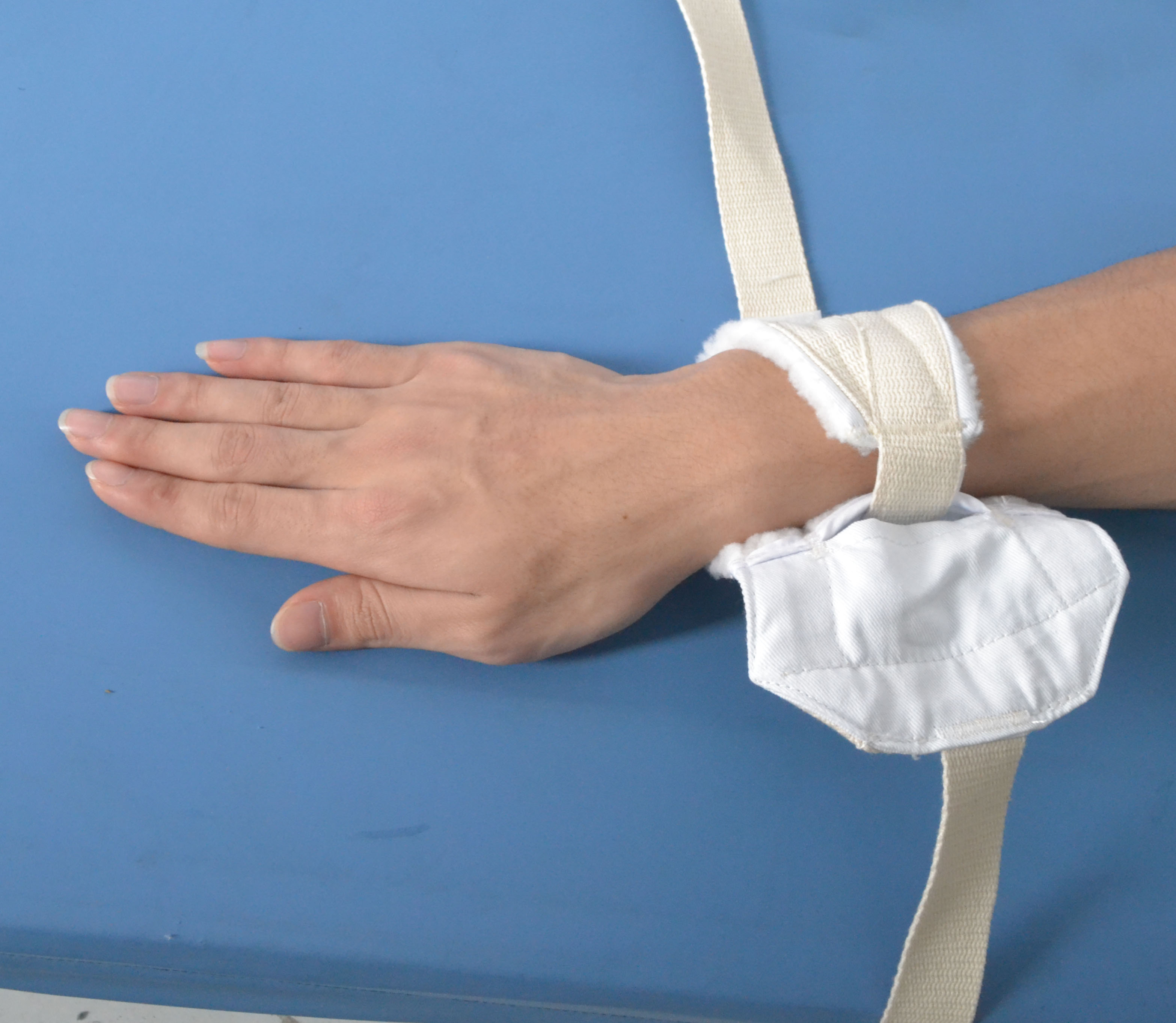 Neurology department four limbs restraint cloth for wiping tables wrist restraint cloth for wiping tables department fixed belt Manufacturer