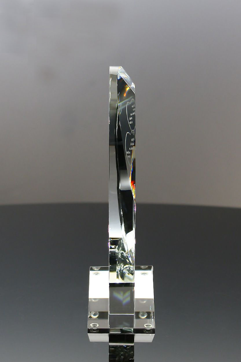 Goodwill Optic Crystal Heart Award for Hospital or Charitable Organizations