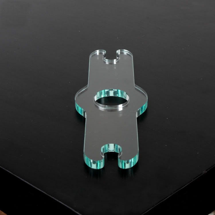 Hanging Glass Rack as a Gift