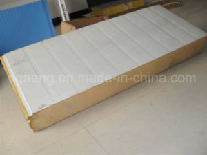 Panneau &quot;sandwich&quot; bon march&eacute; de polyur&eacute;thane d'unit&eacute; centrale pour le panneau de chambre froide d'isolation