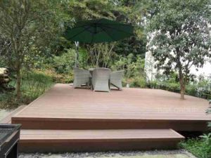 Plancher compos&eacute; en plastique en bois ext&eacute;rieur de Decking de jardin/stationnement/yard de WPC