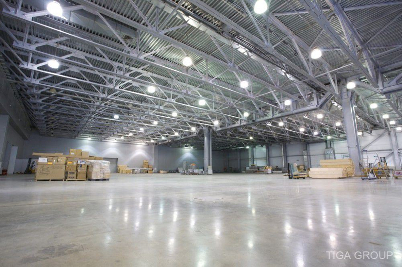 Professional Fabrication Construction Structural Pre Engineered Steel Godown Warehouse