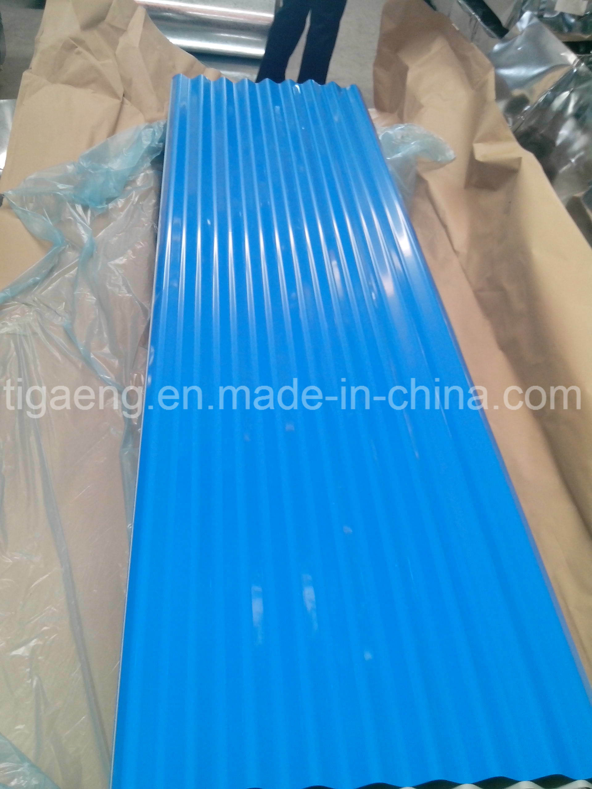 Low Cost Corrugated Colorful PPGI/PPGL Steel Roofing Plate for Tanzania