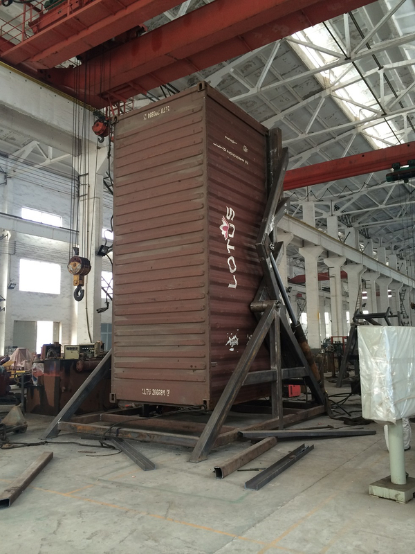 Container turnover machine
