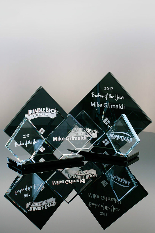 White Tie Glass Award (#02-40D3, #02-41D3)