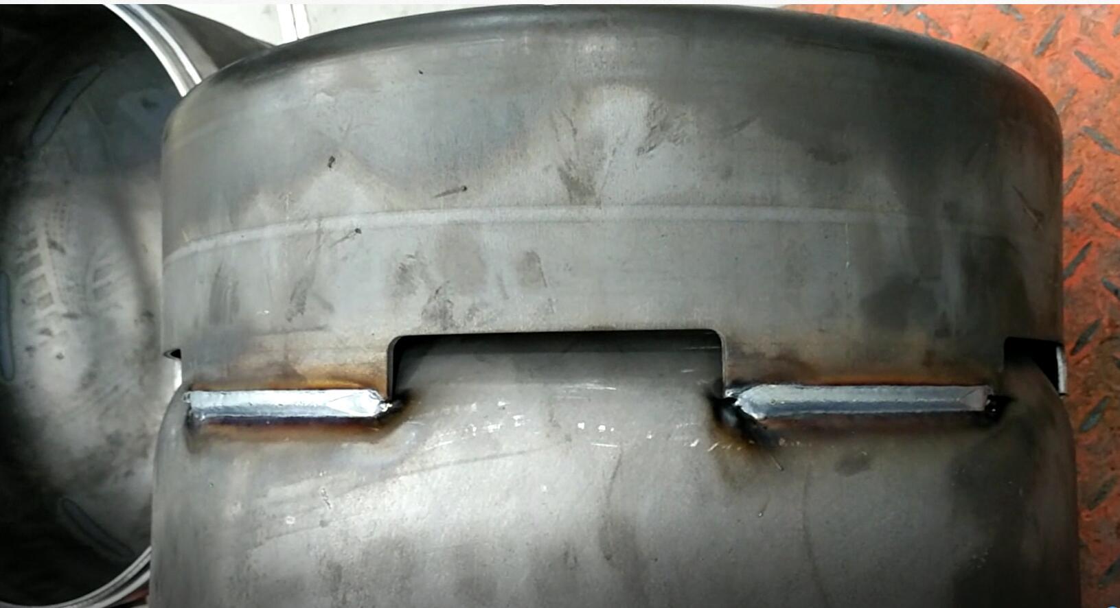 Semi Automatic LPG Cylinder Bottom Ring Welding Machine