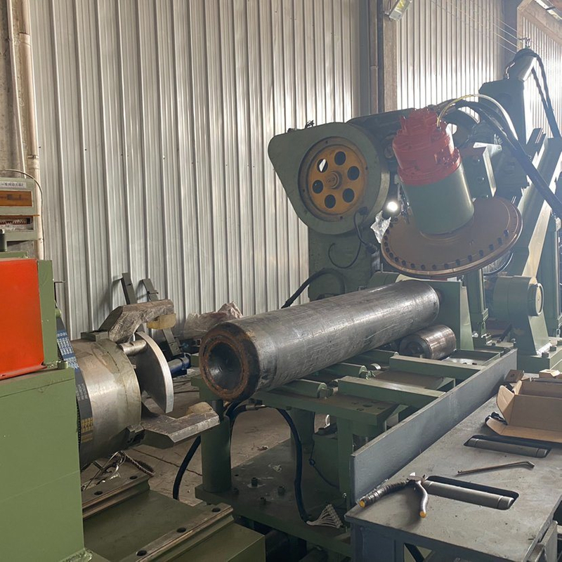 219-406mm CNG Seamless Gas Cylinder Embossing Stamping Coding Machine^