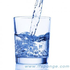 Water-decreas-risk-of-cavities-rink-after-eating-something.jpg Water-decreas-risk-of-cavities-rink-after-eating-something.jpg