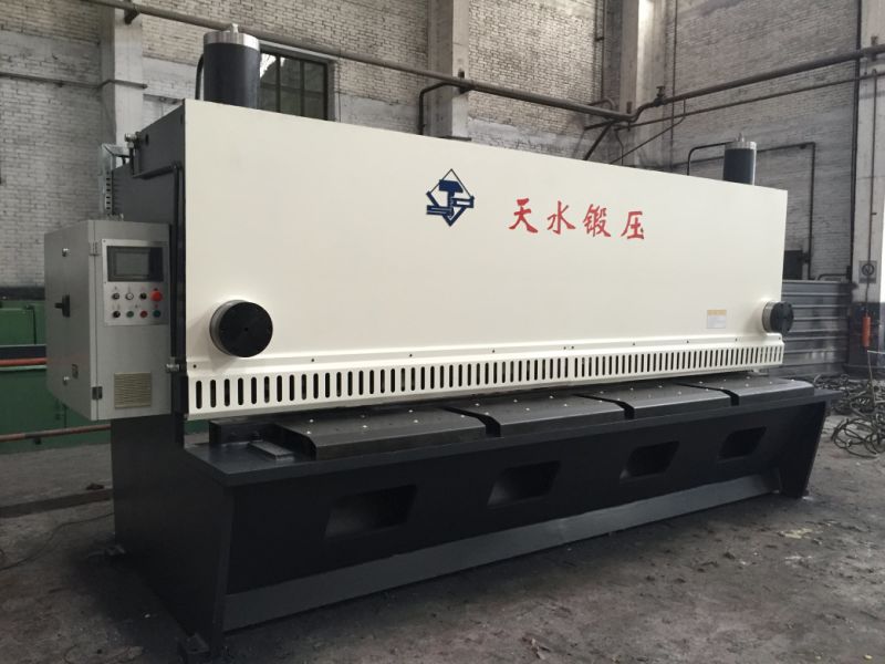 Cizalla guillotina hidráulica / máquina de corte / máquina de corte de metal (QC11Y-6X2500)