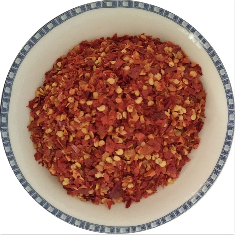 Sun Dried Red Chilli Crushed seasoning in Top Ramen