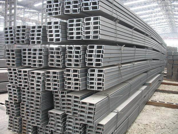 Prefabricated Steel Structure Godown/Steel Structure Warehouse