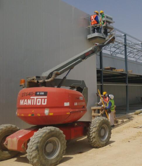 Prefabricated Steel Structure Godown/Steel Structure Workshop