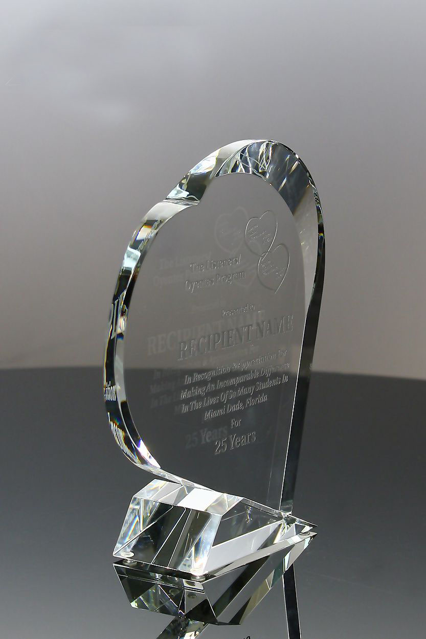 Goodwill Optic Crystal Heart Award for Hospital or Charitable Organizations