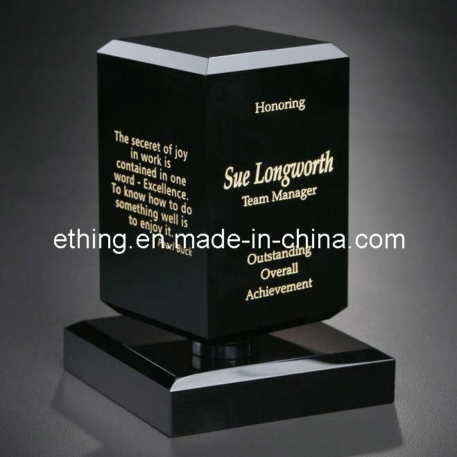 Crystal Awards in Motion Rectangle (CA-1126)