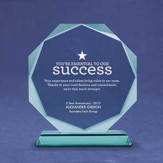 Diamond Cut Round Premium Jade Character Trophy (#78243)