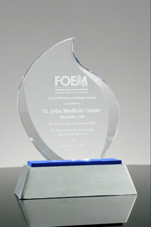 Blaze Blue and Clear Award with Metal Base (#5418)