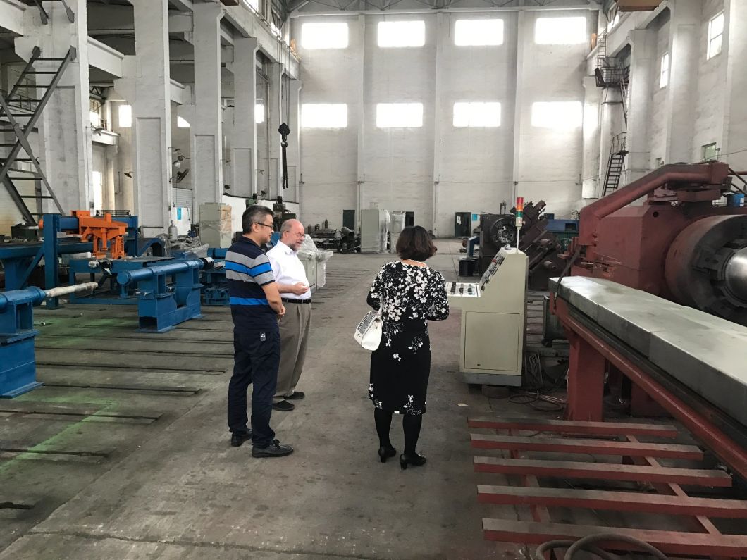 Big Size CNG Cylinder Mouth Forming Machine