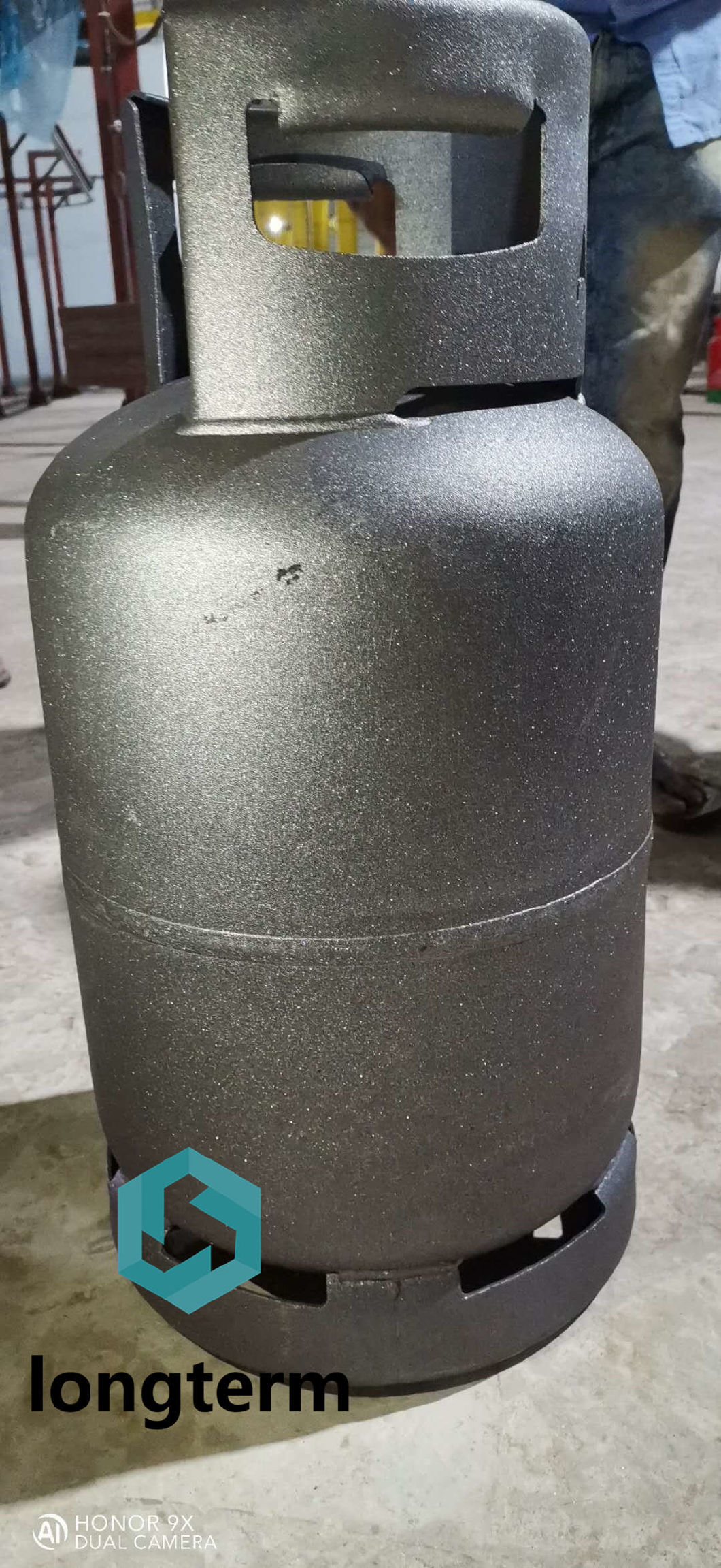 LPG Gas Cylinder Cleaning Shot Blasting Machine