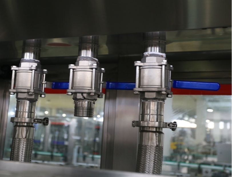 Fully Automatic Oil Filling Machine Juice Carbonated Beverage Bottle Milk Filling Machine Soda Filler Price