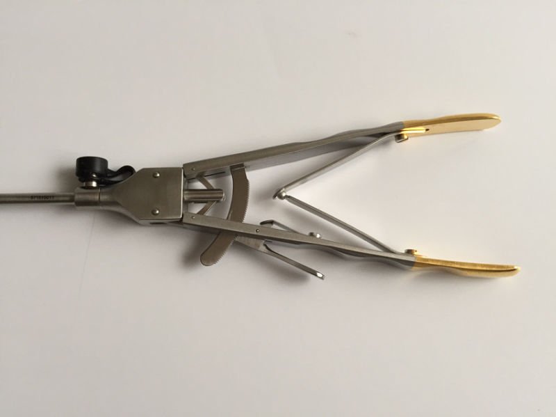 Stainless Steel Laparoscopic Golden V Needle Holder Forcep