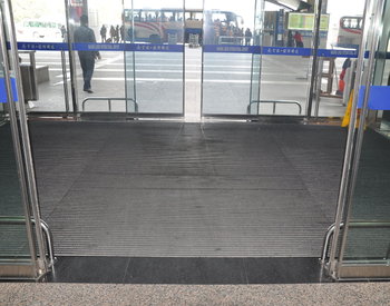 What is the recommended size for an entrance matting system?