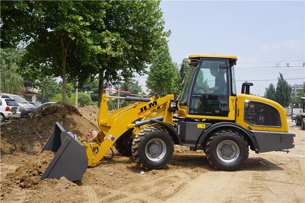 wheel loader zl15