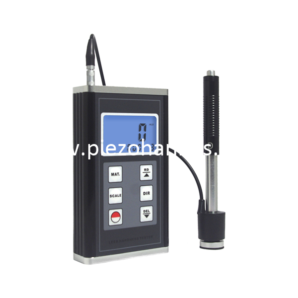Tensão piezoelétrica gerada pelo sensor piezoelétrico