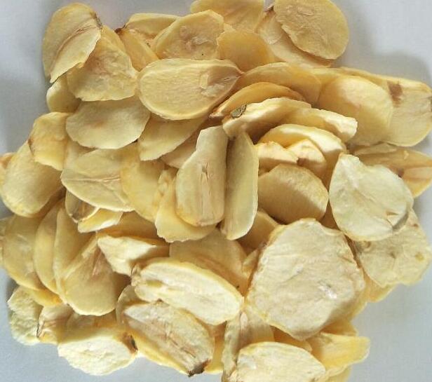 dehydrated garlic flakes B