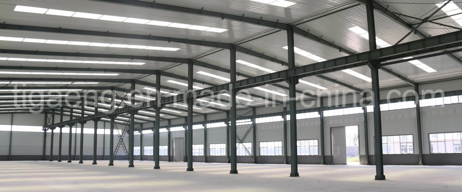 Prefabricated Steel Structure Supermarket/Shopping Mall/Office for Abidjan