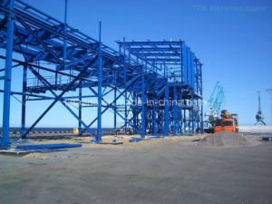 Alta vertiente prefabricada del acero de la subida de la estructura de acero