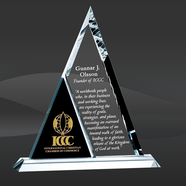 Duet Triangle Crystal Award (TM-CS007)