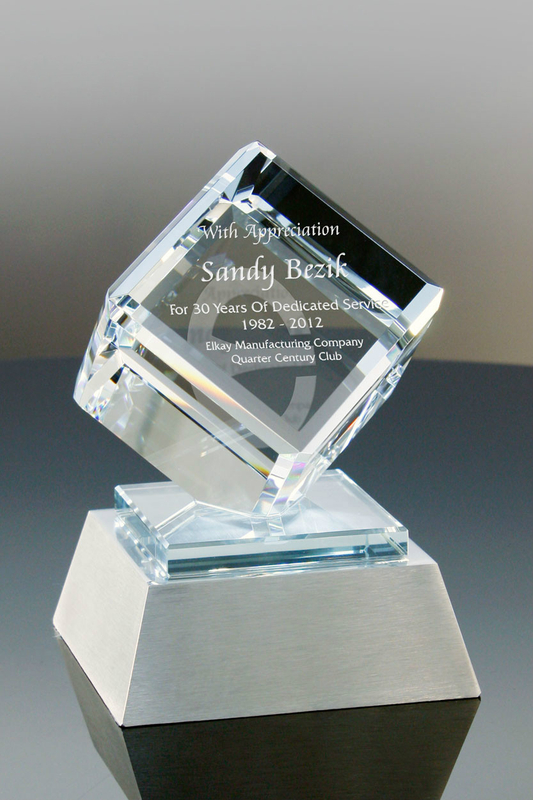 Cachet Clipped Cube Award (#5399)