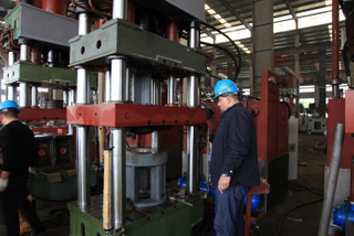 LPG Cylinder Lower End Dish Deep Drawing Machine