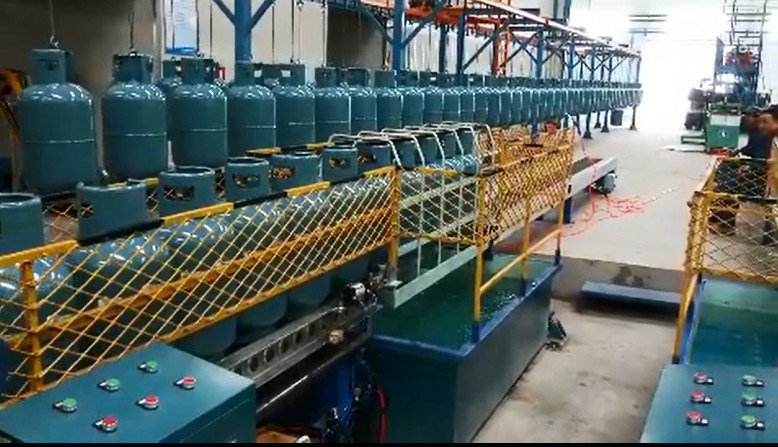 Made in China Semi Automatic Good Price LPG Cylinder Revalidation Line