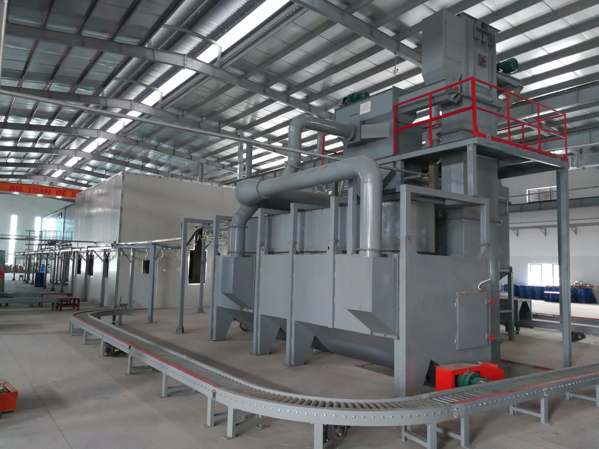 Horizontal Type Shot Blasting Cleaning Equipment