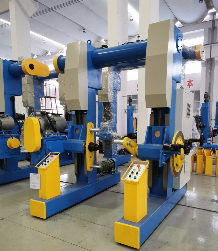 Hydraulic Cantilever Type Take-up with Traverse, Cable Take up & Pay off Unit^
