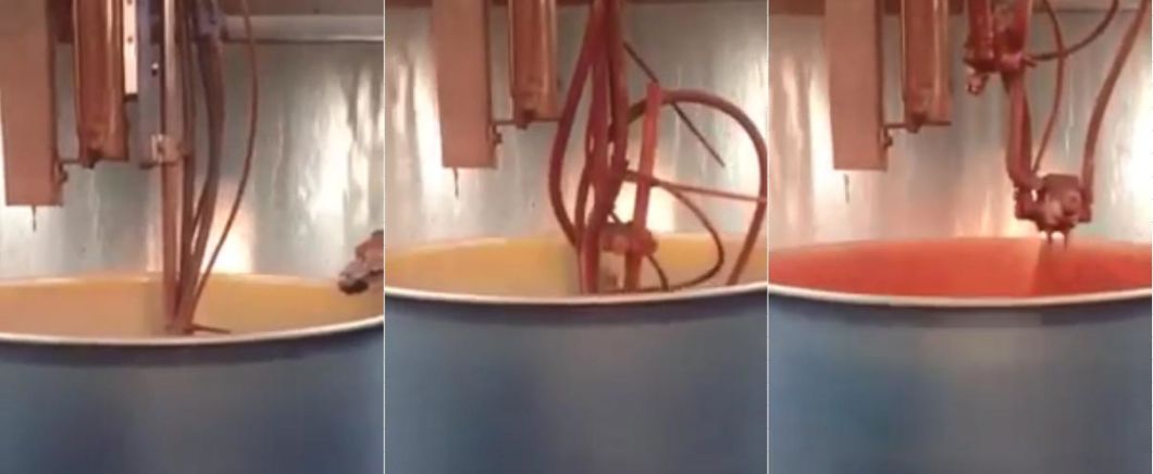 Automatic Drum Painting Machine, Outside and Inner Painting Booth, Spraying Booth for Steel Oil Drum / Bitumen Barrel Drum
