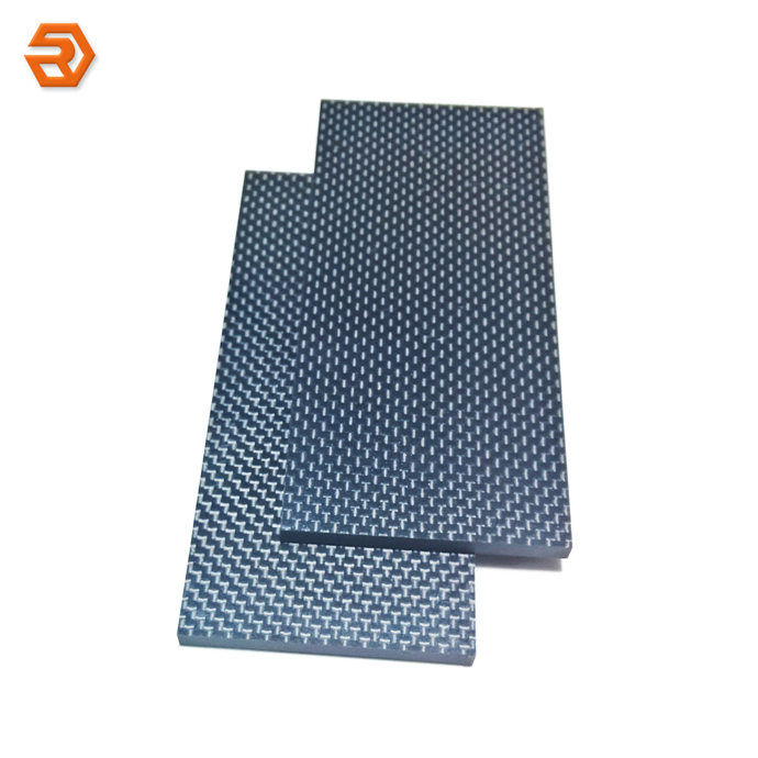Customized Size and Color Carbon Fiber Plate