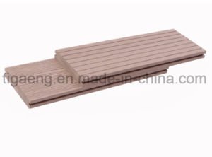 Mat&eacute;riau ext&eacute;rieur r&eacute;sistant au feu du Decking WPC de prix usine de qualit&eacute;