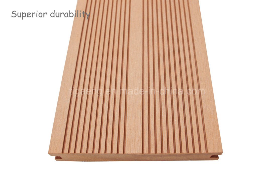 WPC Wall Panel/Outdoor Wooden Vinyle Decking/Flooring/Wall Cladding