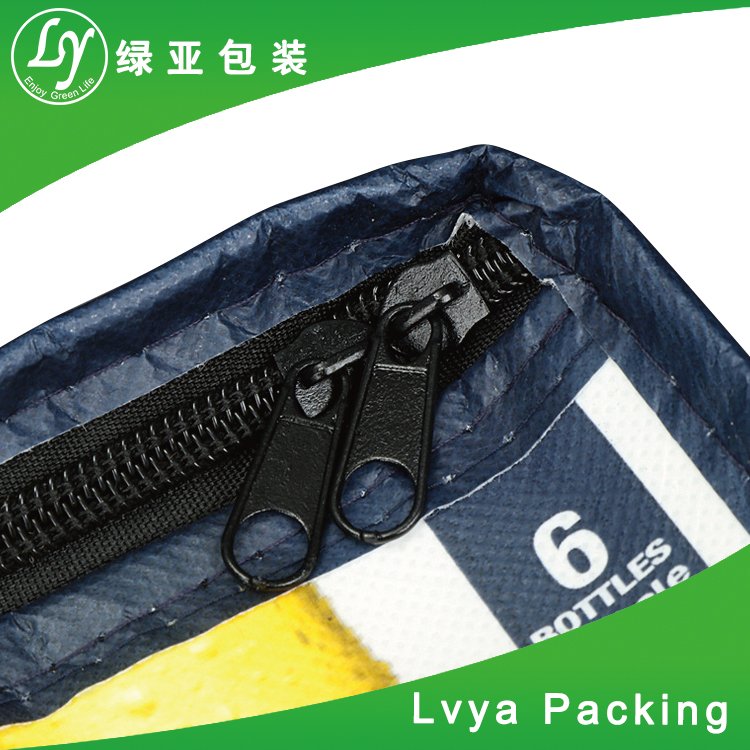 Customized thermal lined cooler bag