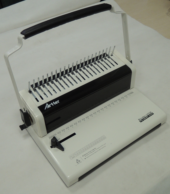 Comb Binding Machine (U-558)