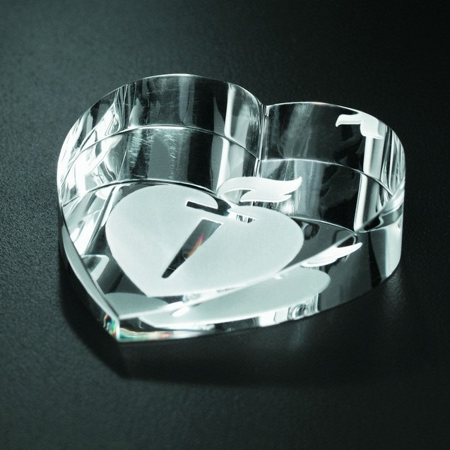 Slant Heart Paperweight (CA-1179)