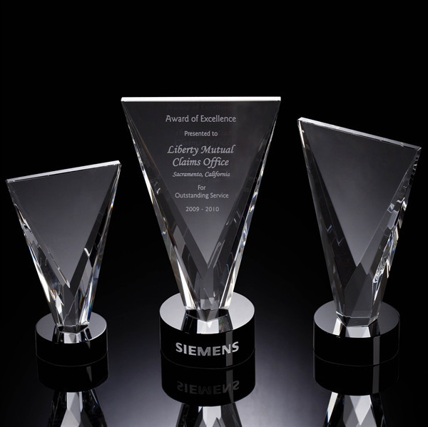 Brigadier Crystal Award (#998-OCTP07, #998-OCTP08, #998-OCTP09)