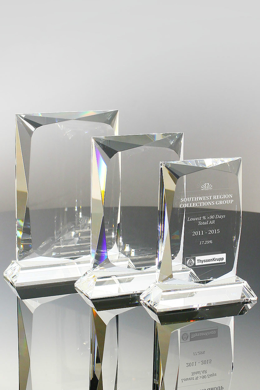 Virtuoso Leadership Award (#5190, #5191, #5192)