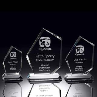 Honors Crystal Award (#10641, #10642, #10643)