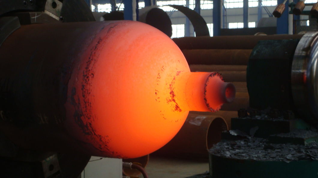 Roller Type Neck in and Bottom Closing Spinning Machine with Press for High Pressure Industrial Gas Cylinder^