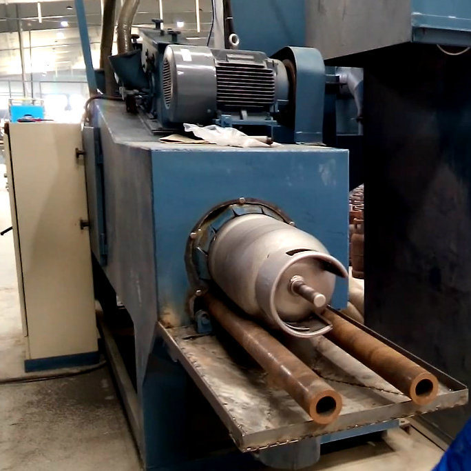 Roller Conveyor LPG Cylinder Shot Blasting Machine