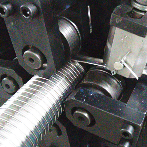 Round or Polygonal Interlock Stripwound Hose Forming Machine for Inner Exhaust Pipes^