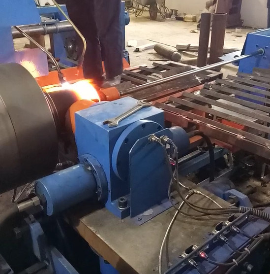 CO2 Gas Cylinder Hot Spinning Machine